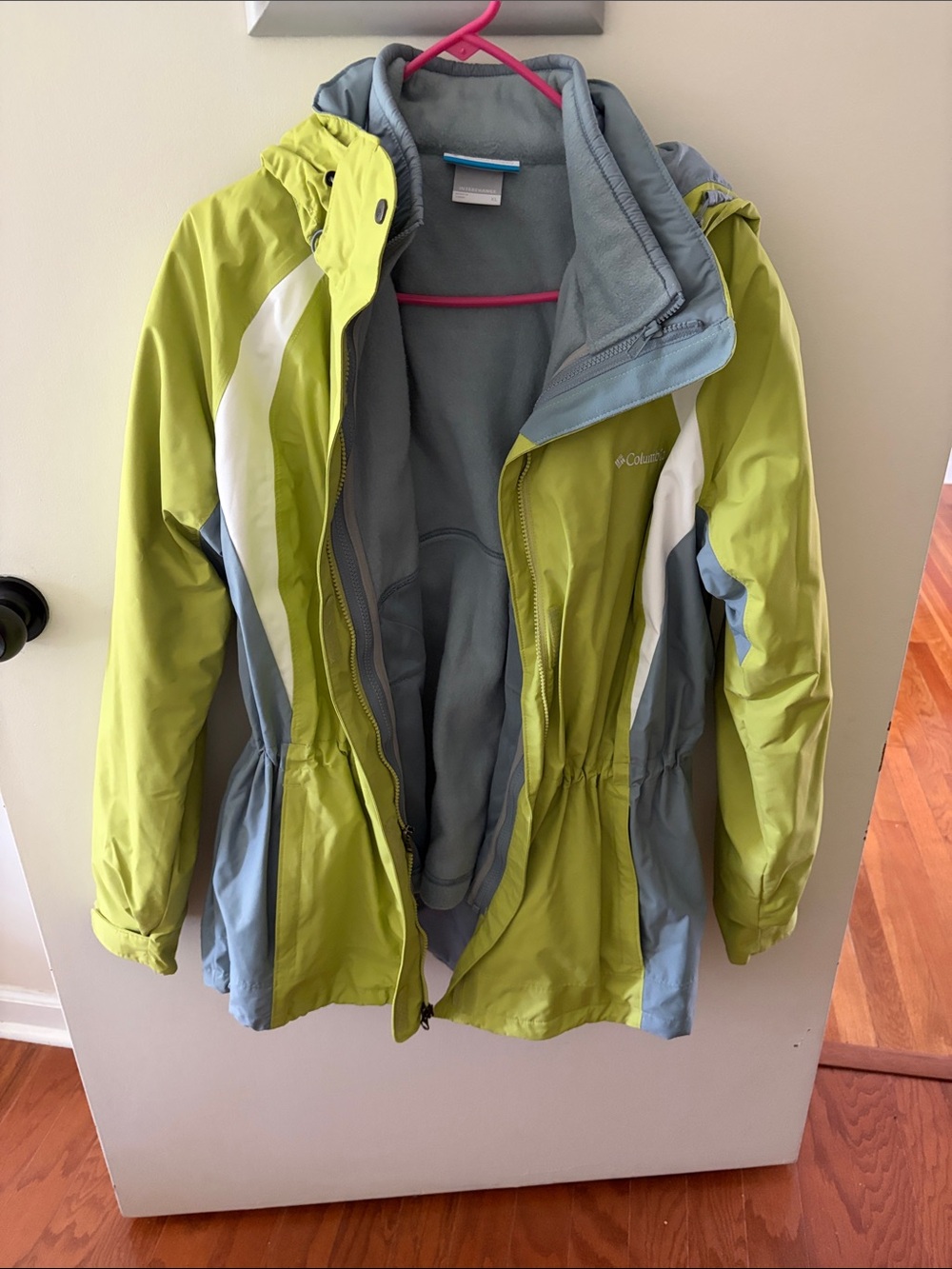 Columbia Women’s Lime Green and Light Blue Hooded Interchangeable Jacket (XL)